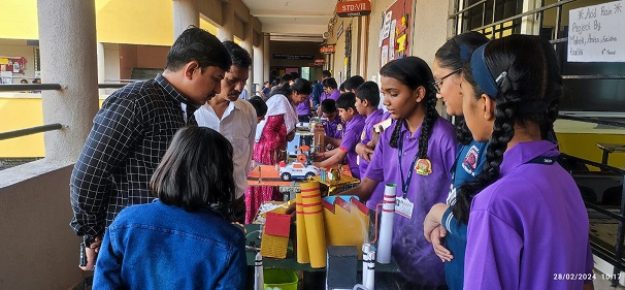 Science arts craft exibition (5)