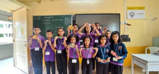 Rakhi making comp (3)