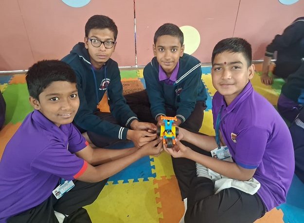 Robotics classes (3)