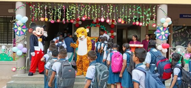 15 june school first day (3)